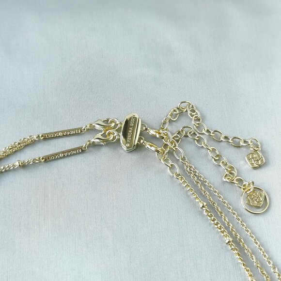 Kendra Scott Gold Flower Pendant Necklace - Picture 3 of 3